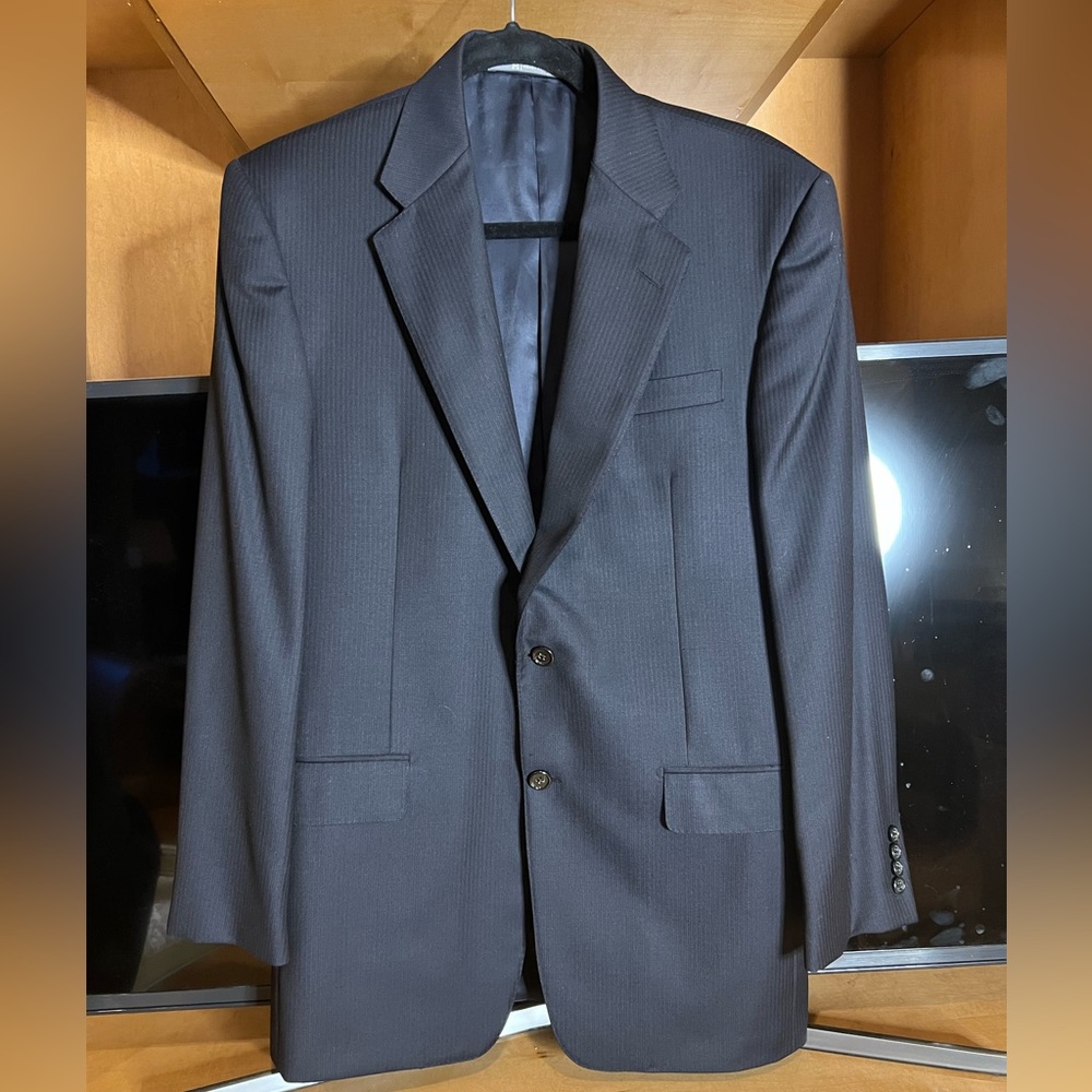 HICKEY FREEMAN SAKS FIFTH AVENUE. Like new condition, excellent quality